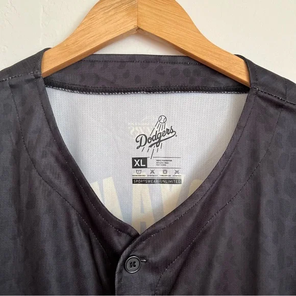 Kobe Bryant Dodgers Jersey - Picture 3 of 6